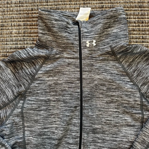 Under Armour Gray Half-Zip Cold Gear Shirt - Picture 2 of 4